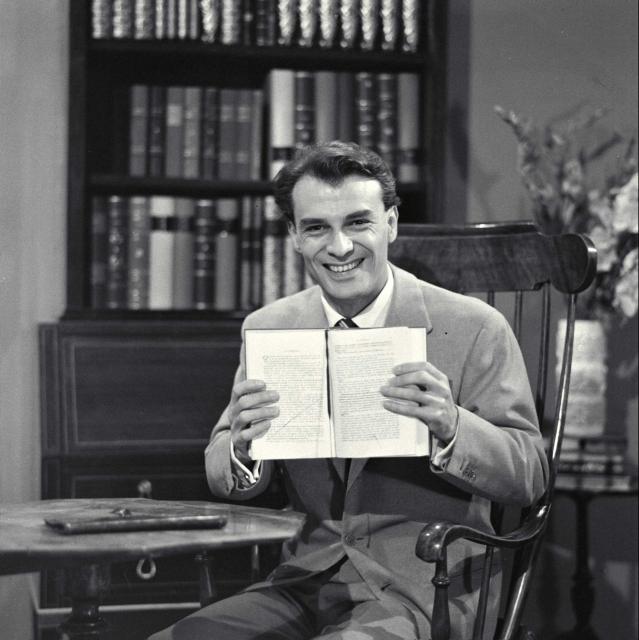 Giorgio Albertazzi in "Appuntamento con la novella", 1955